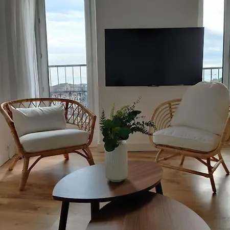 Appart Climatise Proche Maison Carree, 6 Personnes Apartamento Nîmes